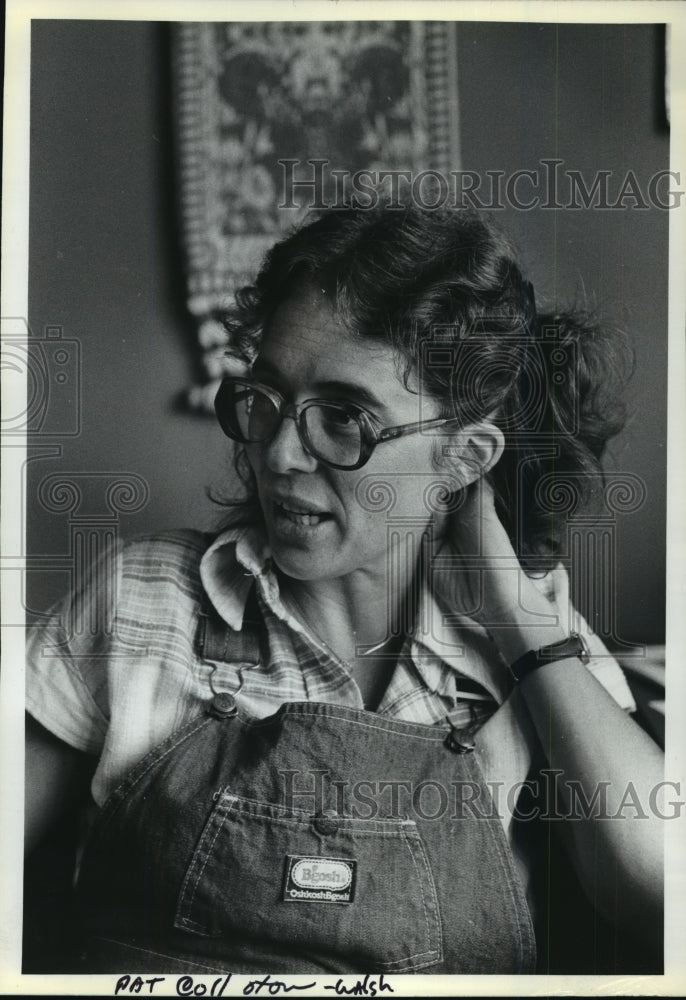 1982 Press Photo of Pat Colloton-Walsh at Eu Claire, WIsconsin Hospice - Historic Images
