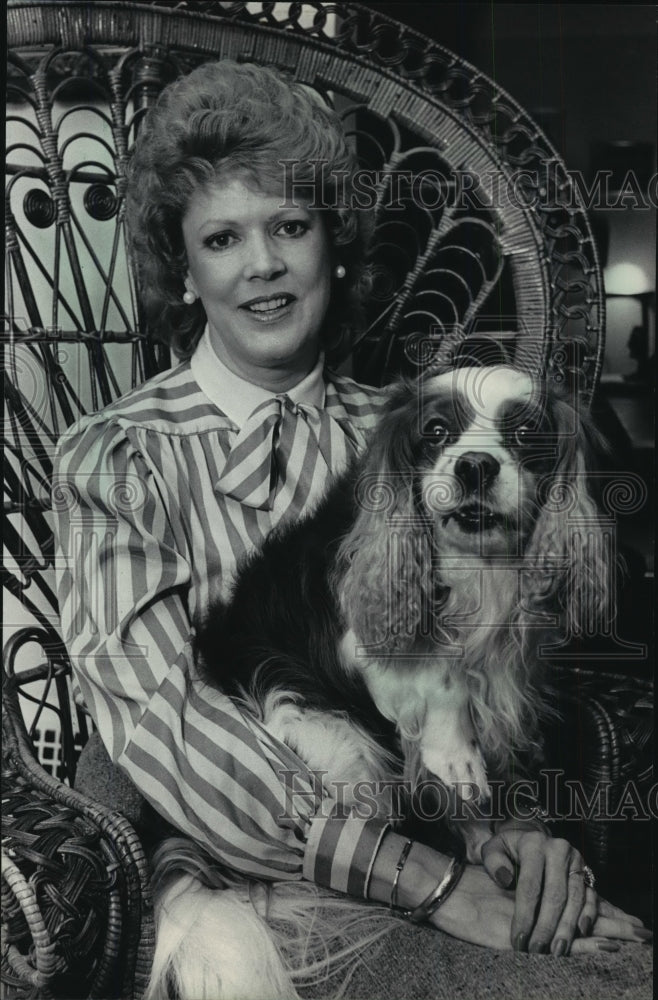 1984 Cynthia Collyer And Her Rare Spaniel Windsor Historic Images 1984-cynthia-collyer-and-her-rare-spaniel-windsor-historic-images