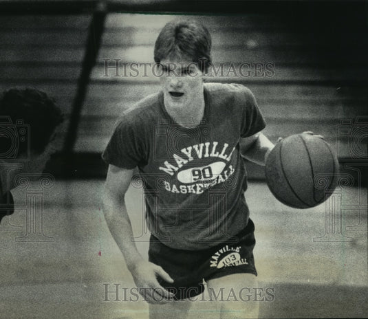 1985 Press Photo Wisconsin Basketball Coach Bob Blair & leading scorer son, Tim- Historic Images