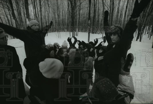 1994 Press Photo Riveredge Nature Center, kids from Richards School, Wisconsin-Historic Images