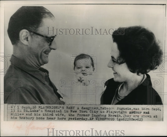 1962 Press Photo Arthur Miller and his wife Ingebobs' daughter, Rebecca Augusta - Historic Images