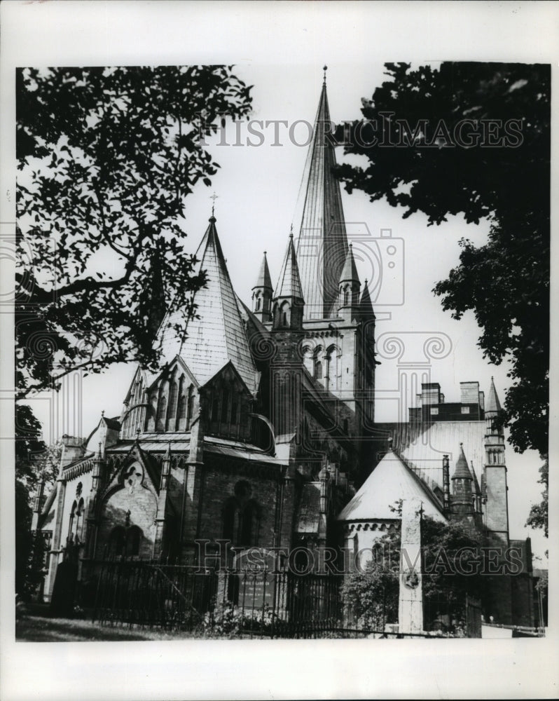 1969 Press Photo The city hall and church of Nolde, Norway, &quot;The City of Roses&quot; - Historic Images