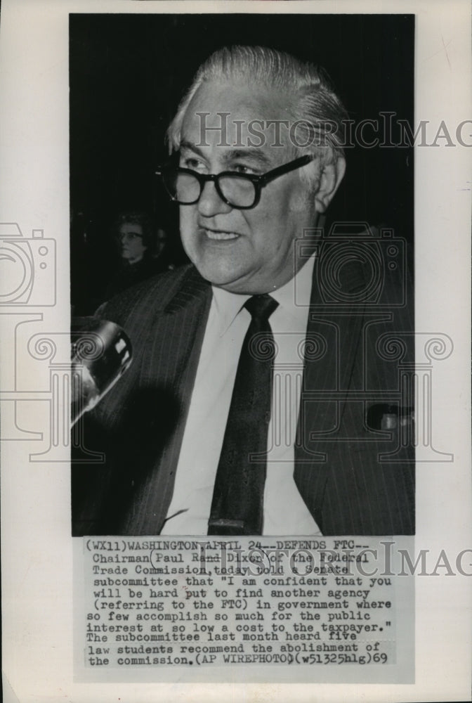 1977 Press Photo Chairman of the Federal Trade Commission Paul Rand Dixon-Historic Images