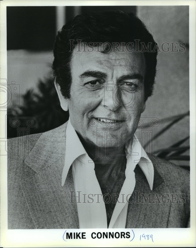 1989 Press Photo Actor Mike Connors - mja78658-Historic Images