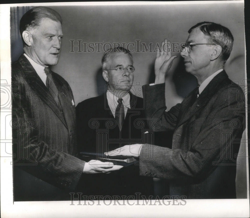 1953 Press Photo US.High commissioner to West Germany, James B. Conant, sworn in - Historic Images