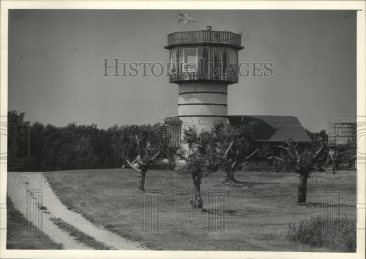 1983 Press Photo North of Sister Bay, the tower home of Mitch Larson.-Historic Images
