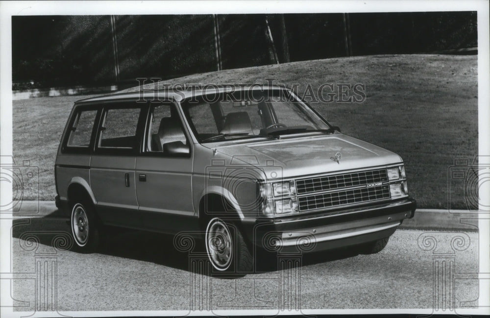 1985 Press Photo Dodge Caravan - Historic Images