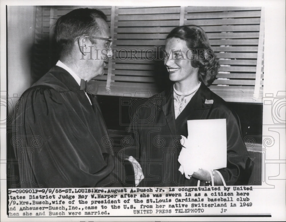 1955 Press Photo Mrs. August A. Busch Jr. after she was sworn in as a citizen-Historic Images