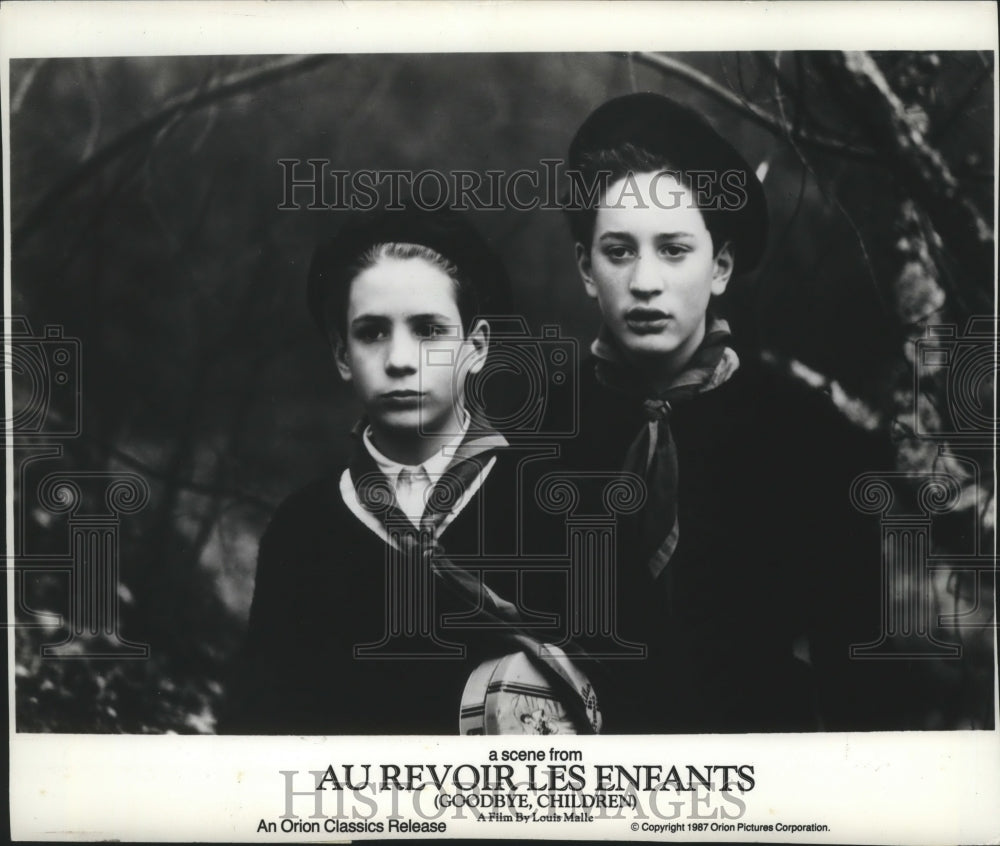 1987 Press Photo Raphaël Fejtö and Gaspard Manesse in &quot;Au Revoir Les Enfants&quot; - Historic Images