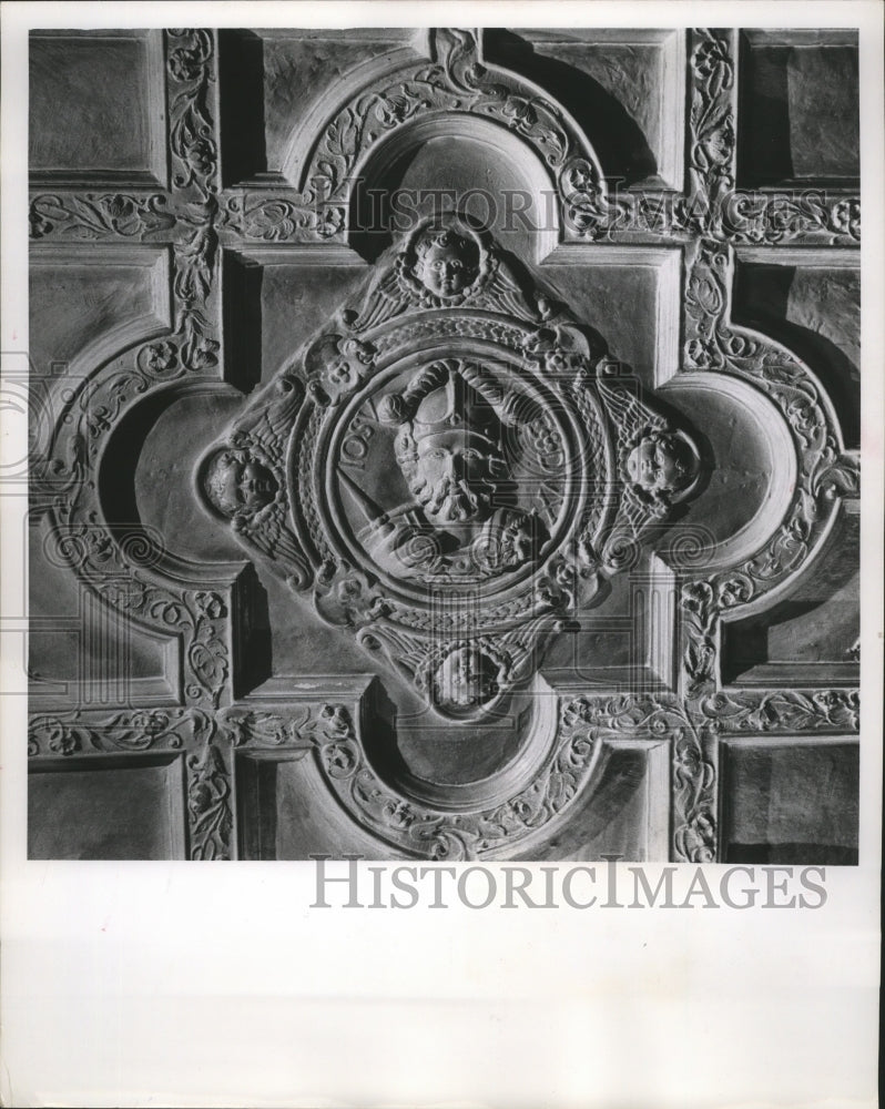 1963 Press Photo Quatrefoils on the ceiling of Walter Drake&#39;s home - mja80216-Historic Images