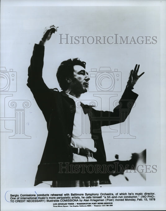 1978 Press Photo Serglu Comissiona conducts with Baltimore Symphony Orchestra - Historic Images