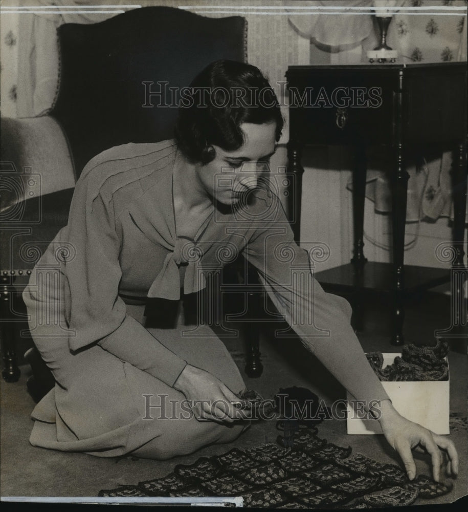 1933 Press Photo Mrs. Junior McCabe. - mja81274 - Historic Images