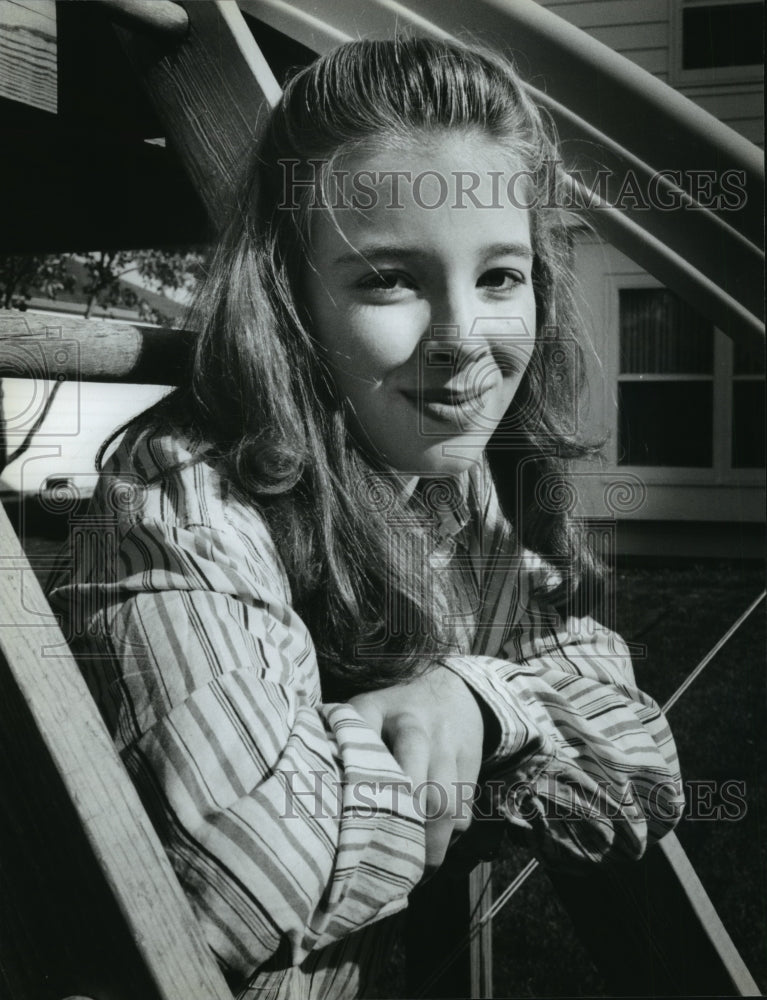1994 Press Photo Cancer survivor Jennifer Pridgeon, 14 - mja83090 - Historic Images