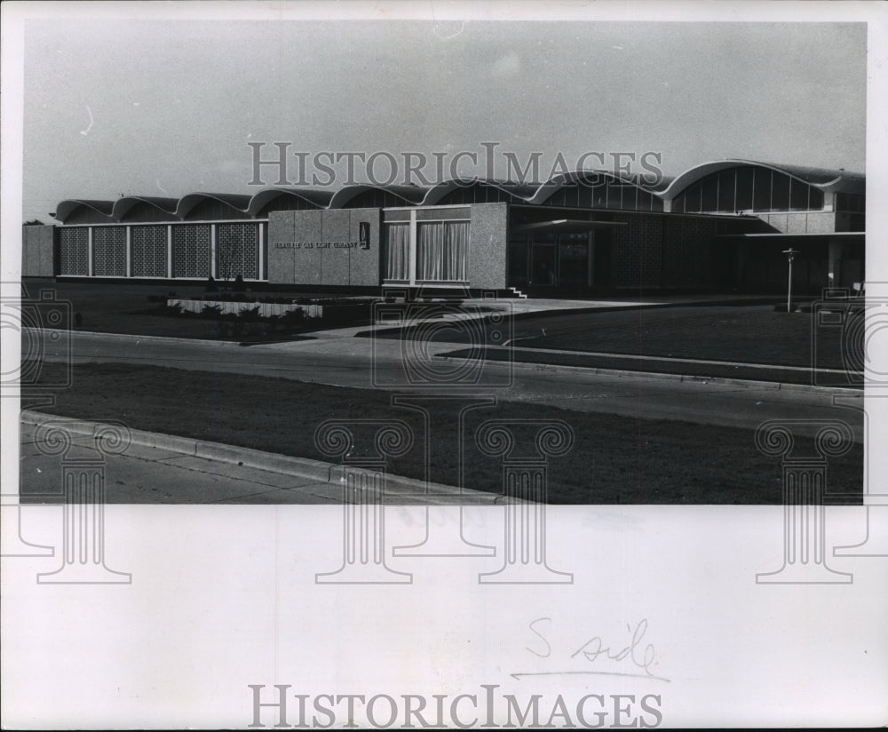 1962 Press Photo Wisconsin Gas Co. Buildings-Historic Images