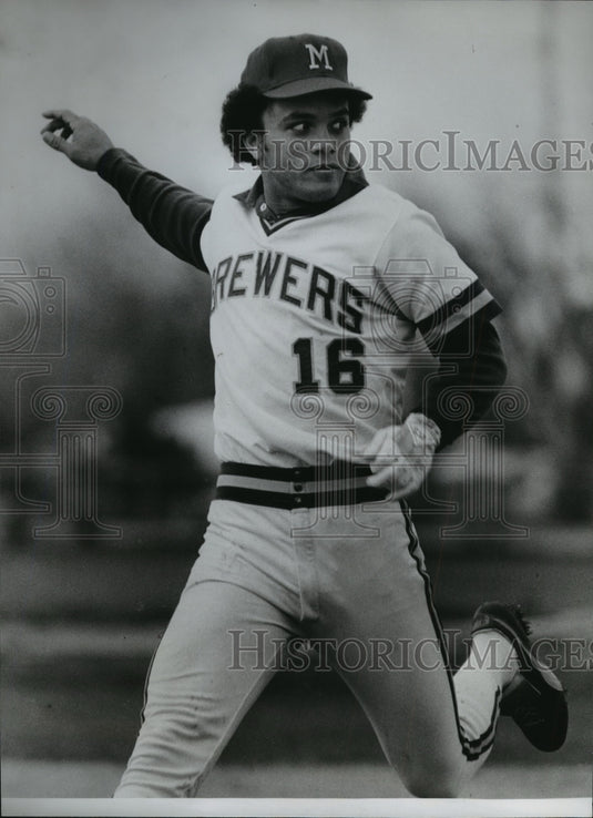 1978 Press Photo Brewers, Sixto Lezcano, hasn't hit the ball this spring-Historic Images