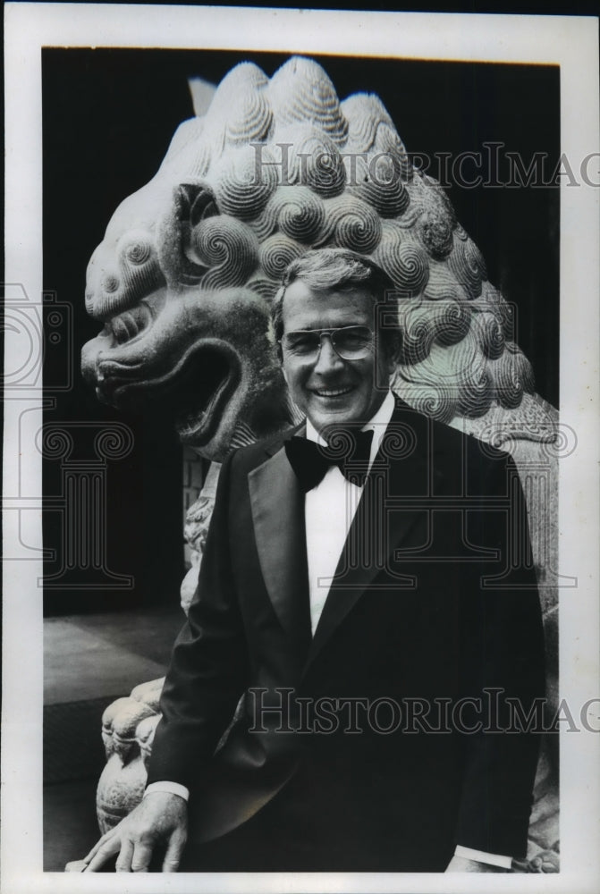 1979 Press Photo Perry Como conducts musical tour at Mann&#39;s Chinese Theater - Historic Images