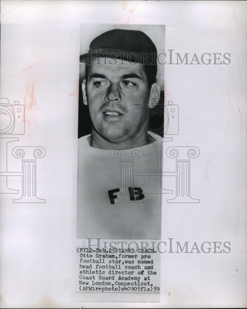 1959 Press Photo Otto Graham Coast Guard Academy Football Coach in New London - Historic Images