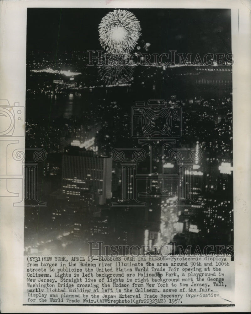 1957 Press Photo New York City Night View for United States World Trade Fair-Historic Images