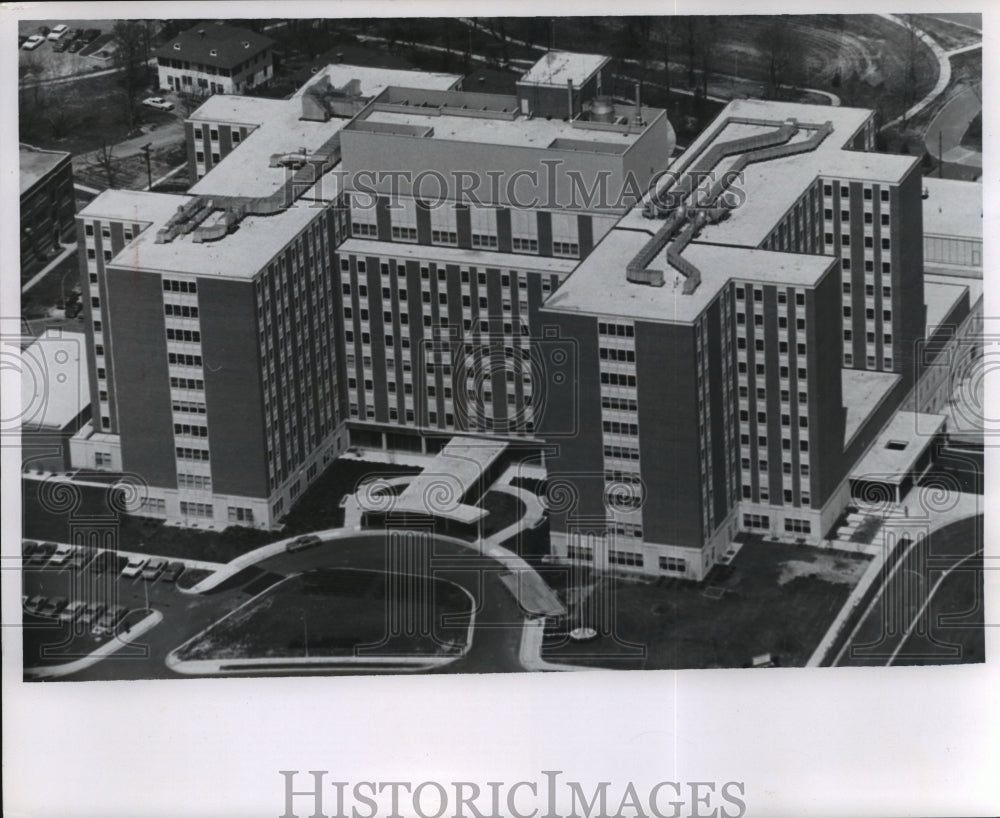 1966 Press Photo Zablocki Veterans Administration Center, Wisconsin - mja85031 - Historic Images