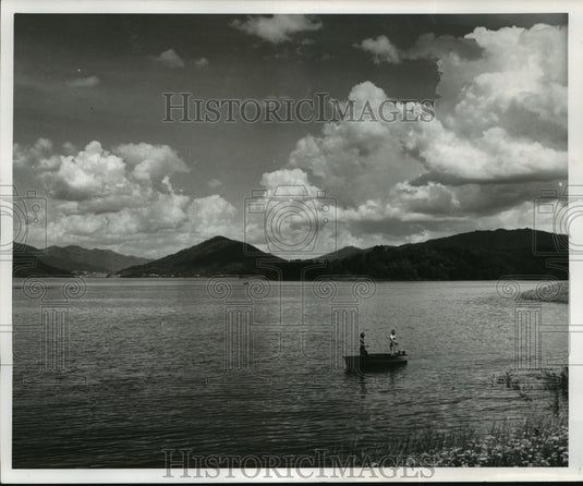 1958 Press Photo Fishing in the Tennessee Valley Project - mja85076 - Historic Images
