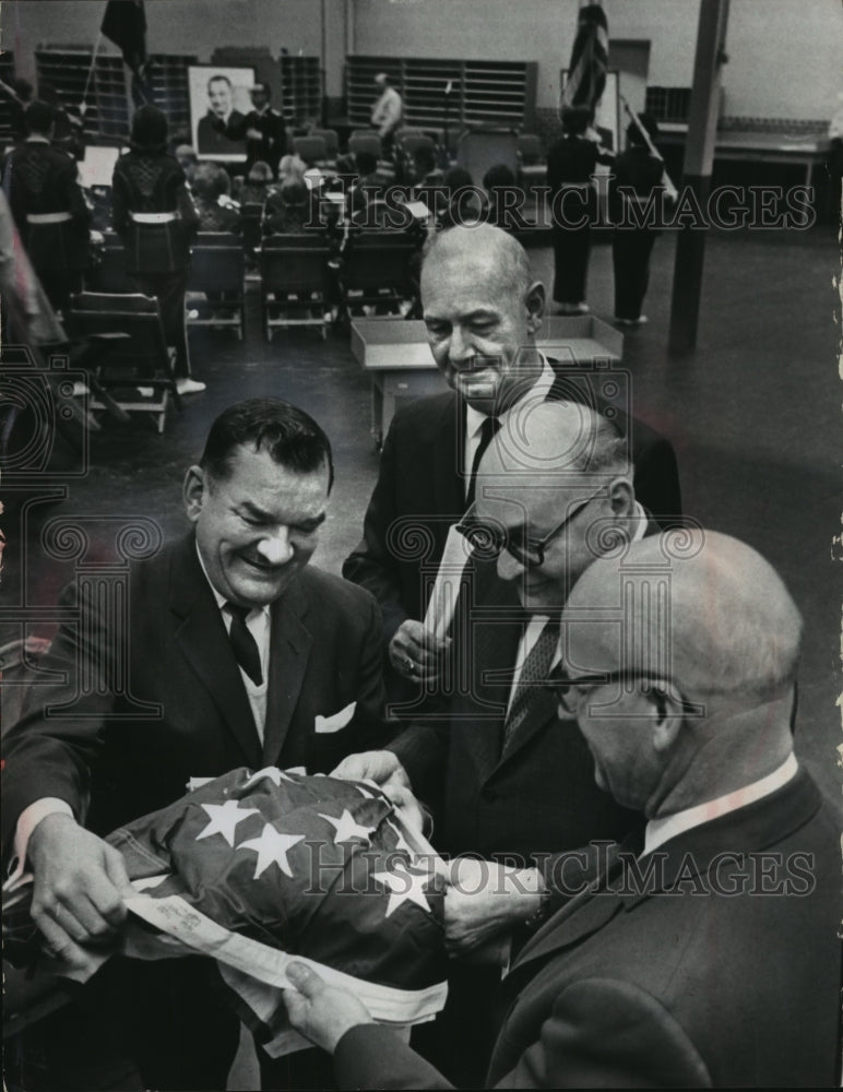 1964 Press Photo Dedication of New Greenfield, Wisconsin Post Office Branch - Historic Images
