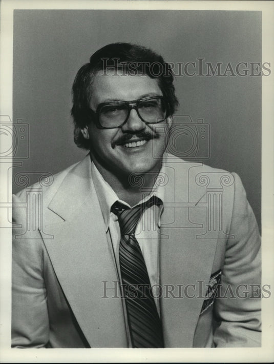 Alex Karras, pro football commentator, ABC's Monday Night Football-Historic Images