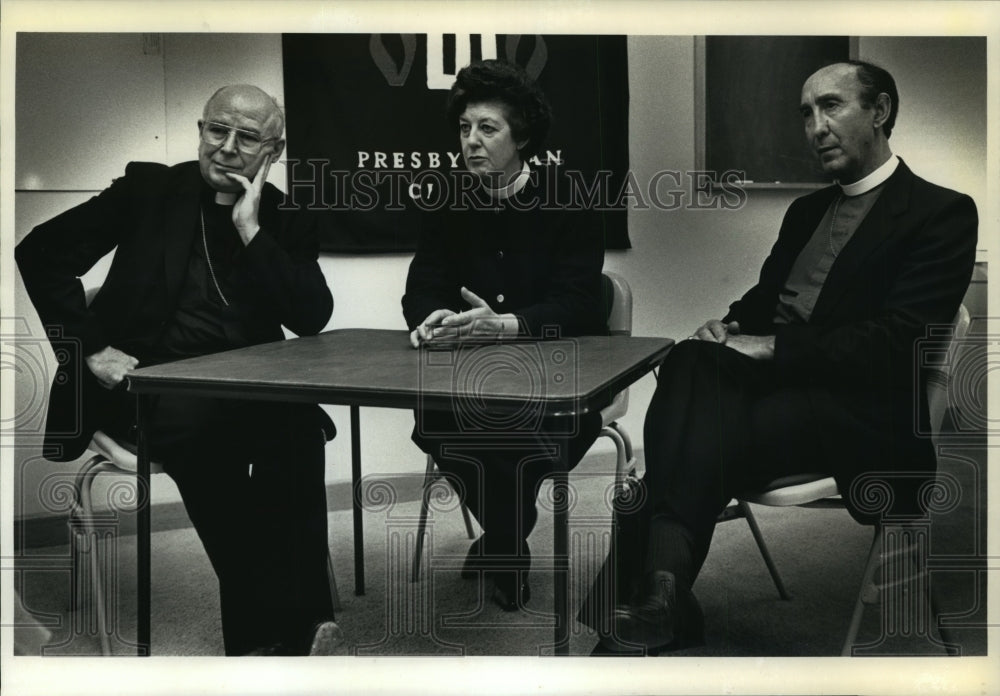 1990 Press Photo religious leaders discuss problems in their country, Ireland-Historic Images