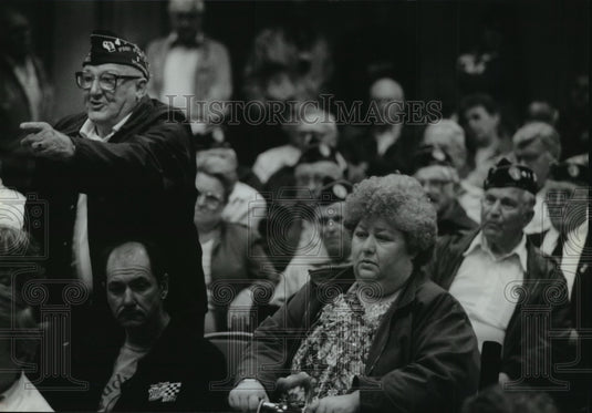 1993 Press Photo Citizens at Cudahy School Board Meeting - mja86867-Historic Images