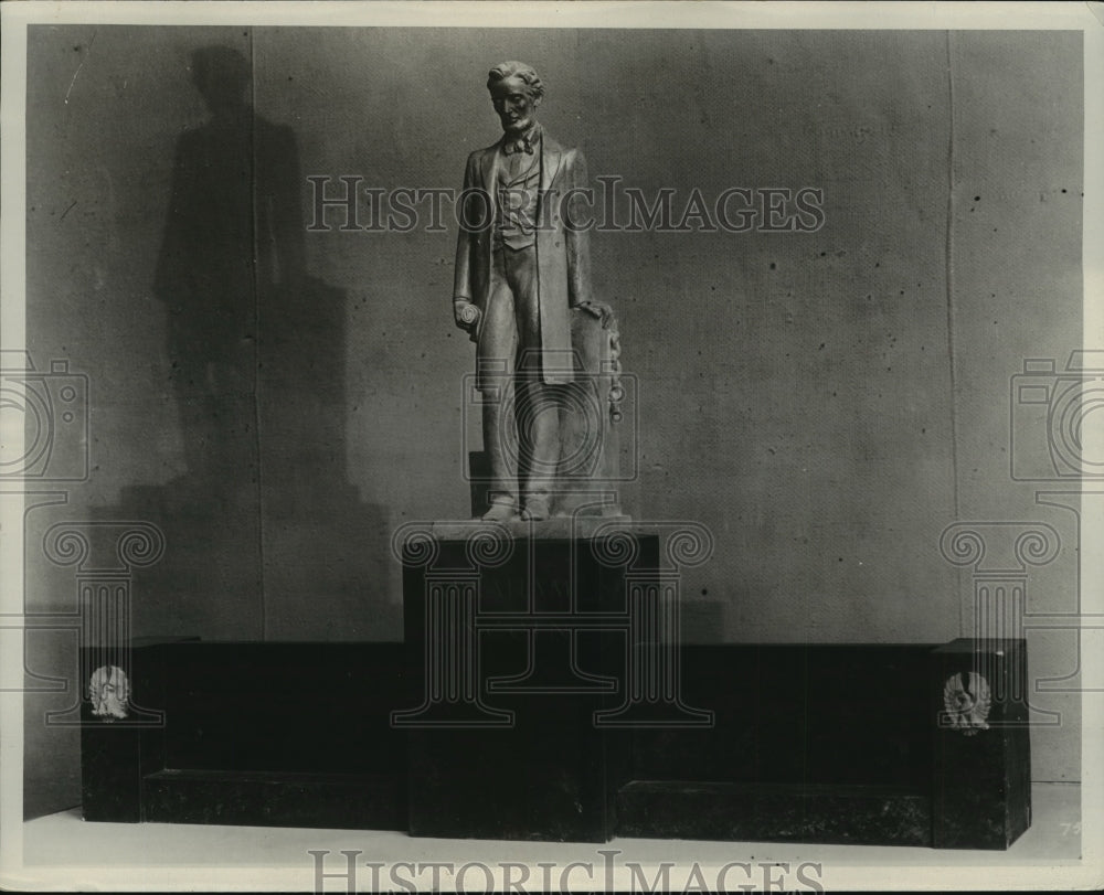 1933 Press Photo statue of Abraham Lincoln - mja87152-Historic Images