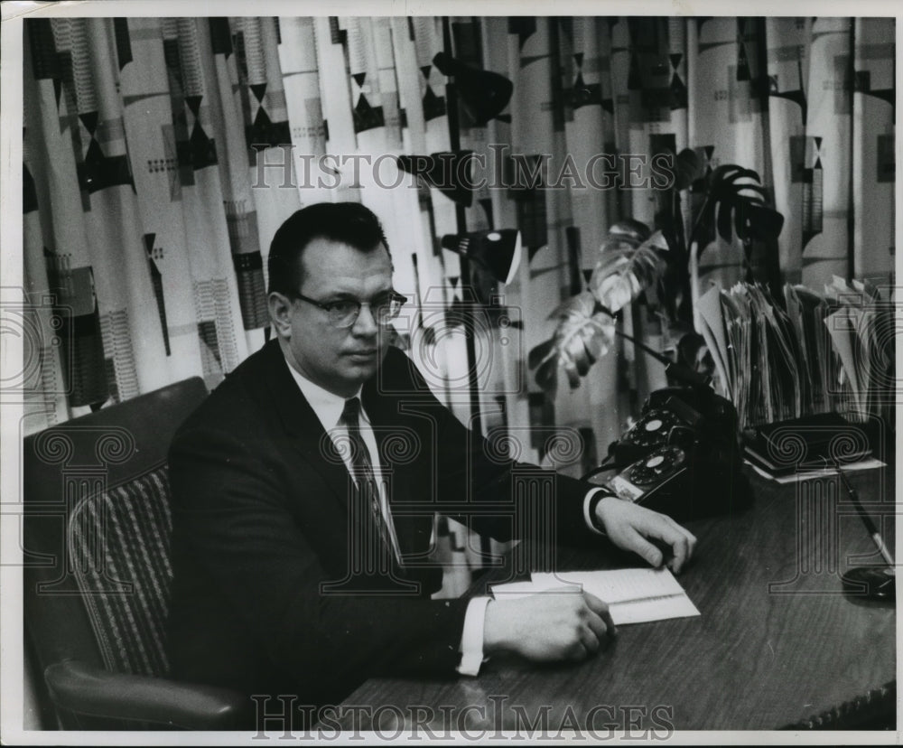 1959 Press Photo President of Modern American Homes Incorporated John Vishnevsky - Historic Images