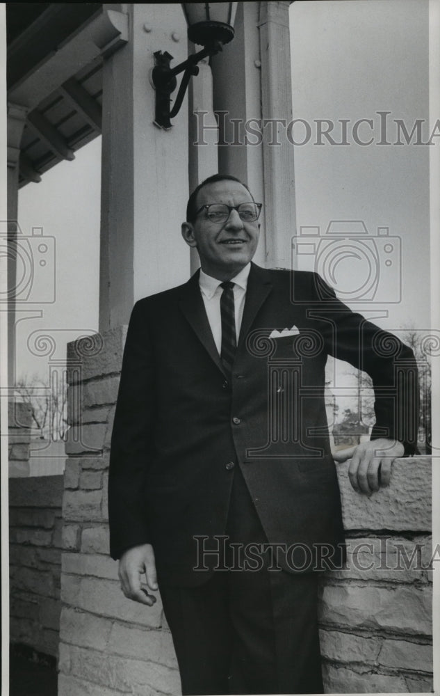 1961 Press Photo Clifton Coris, Manager Tripoli Golf Club - mja87492 - Historic Images