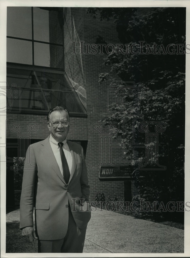 1986 Press Photo John Vishnevsky, Businessman - mja87721 - Historic Images