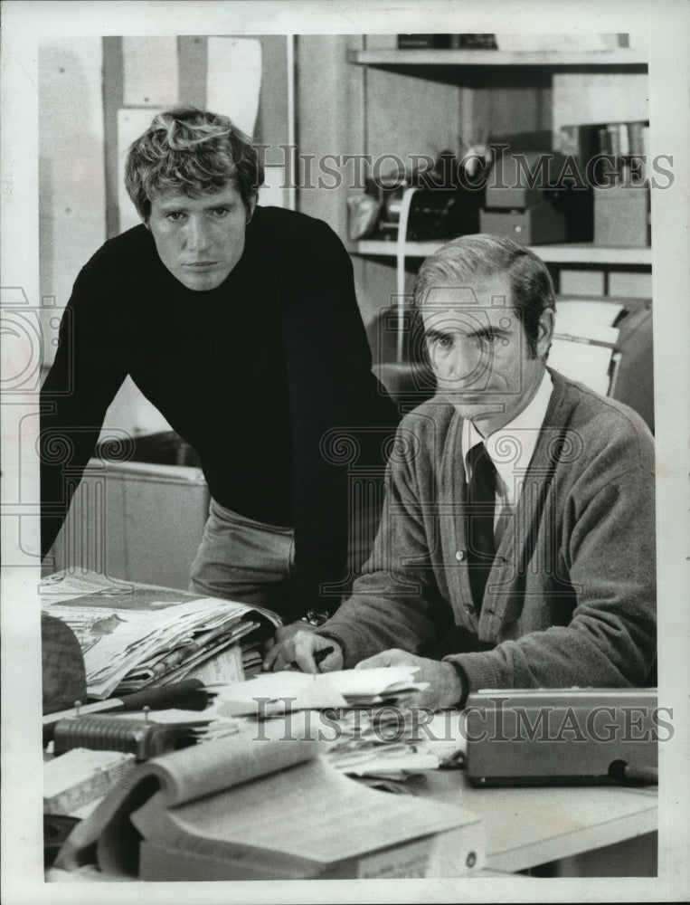 1971 Press Photo Chris Connelly and Tim O&#39;Connor in &quot;Incident in San Francisco&quot;-Historic Images