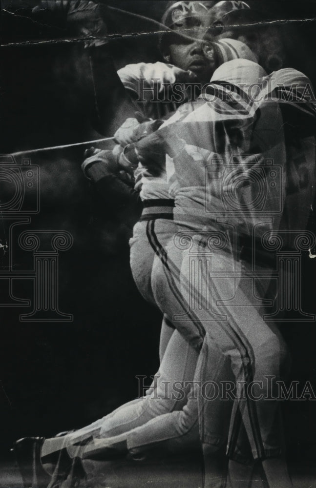 1977 Press Photo Milwaukee Brewer Cecil Cooper can &quot;swing with the best of them&quot;-Historic Images