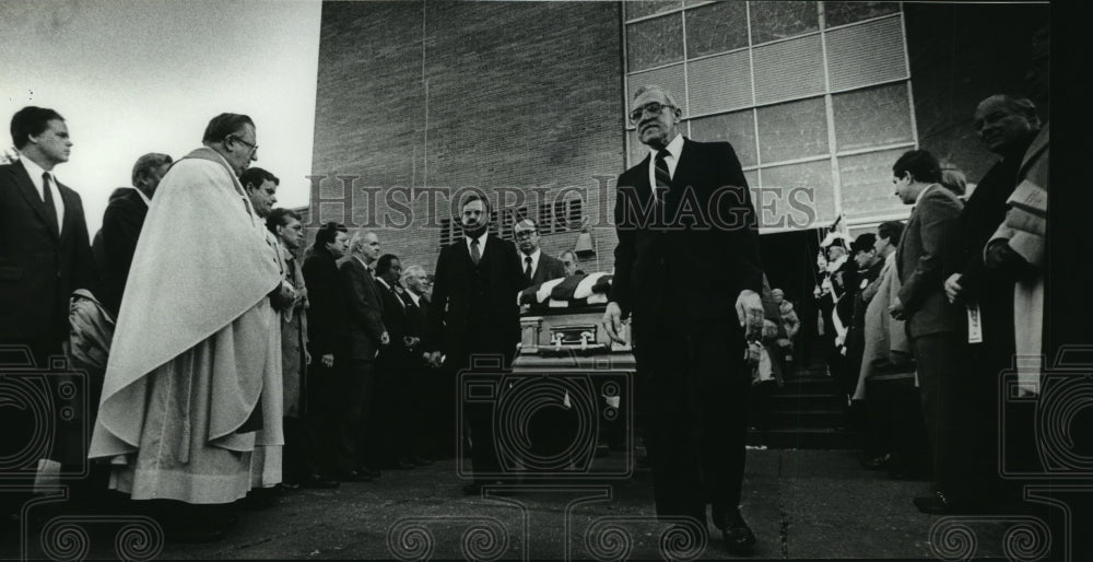 1983 Press Photo Clement J. Zablocki's casket carried from church. - mja88676-Historic Images