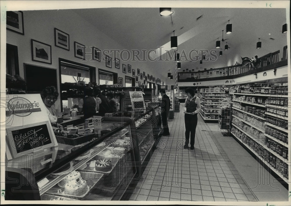 1986 Press Photo Country Style Store Interior Mequon, Wisconsin - mja89191 - Historic Images