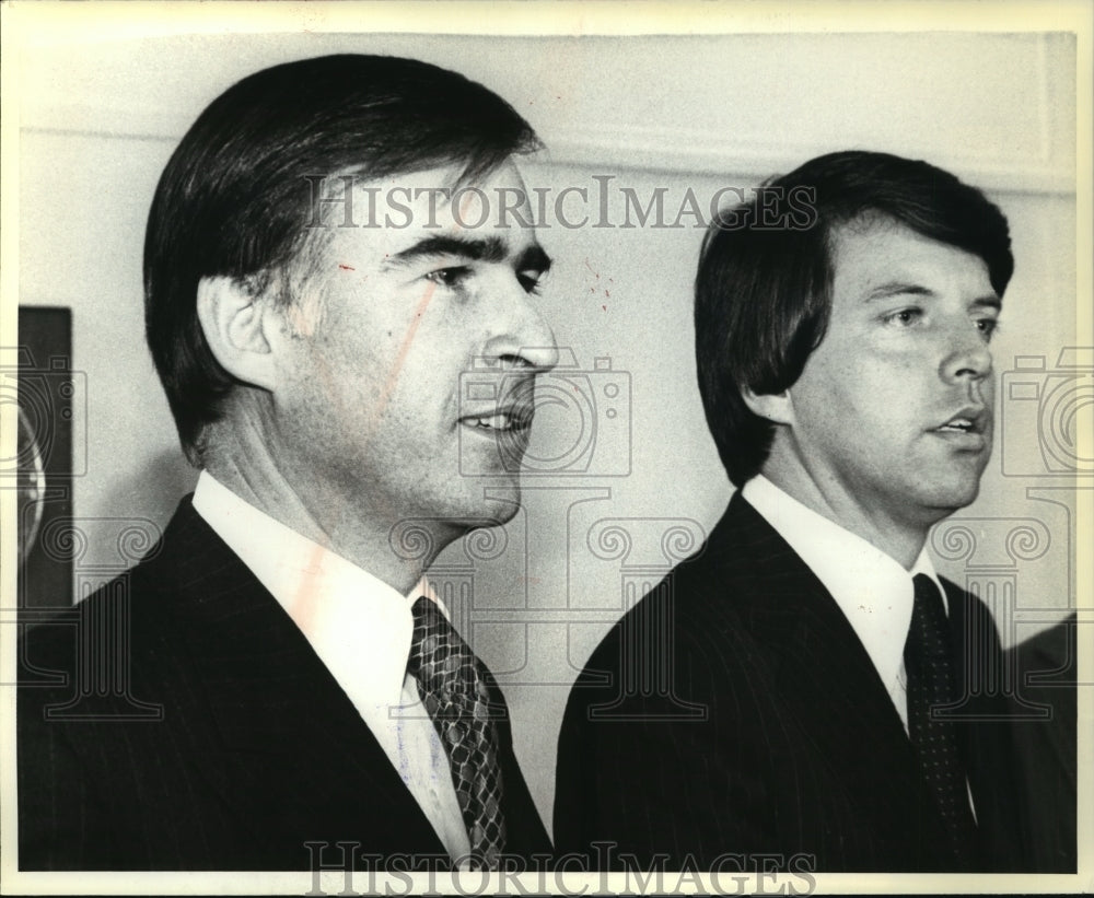 1979 Press Photo Governor Edmund G. Brown and Republican Lt. Governor Mike Curb - Historic Images