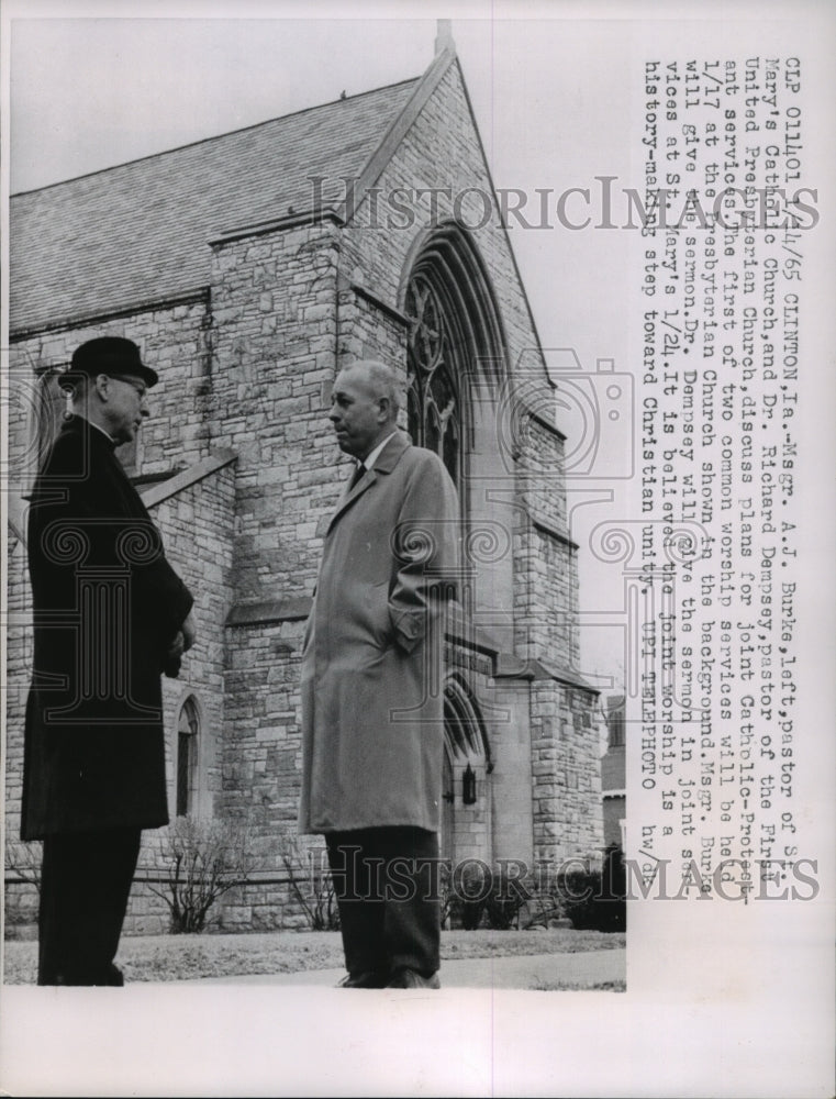 1965 Press Photo Monsignor A.J. Burke &amp; Rev. Richard Dempsey, in Clinton, Iowa-Historic Images