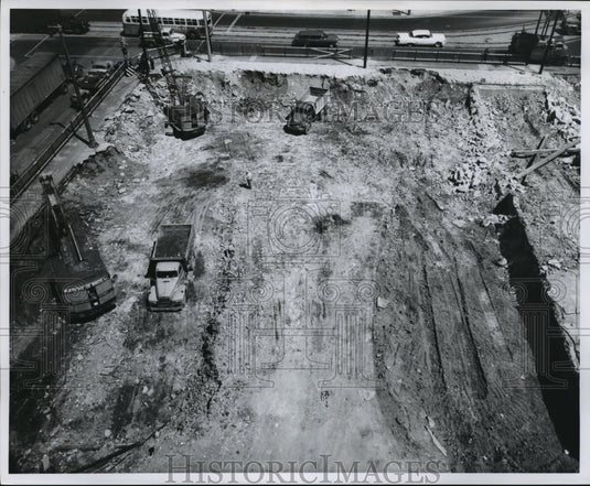 1960 Press Photo New addition for the Milwaukee Journal Building - mja90789 - Historic Images
