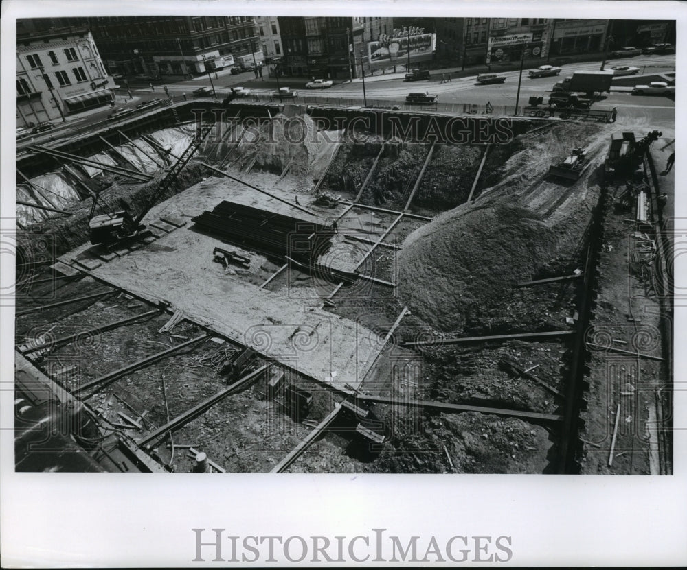 1960 Press Photo Milwaukee Journal building construction, Wisconsin - Historic Images