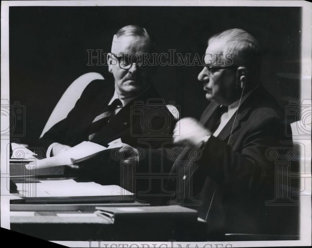 1960 Press Photo UN president Frederick Boland and advisor Andrew Cordier-Historic Images