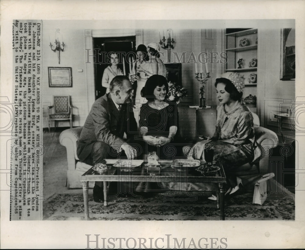 1965 Press Photo Danish Princess Benedikte having tea with President Johnson. - Historic Images