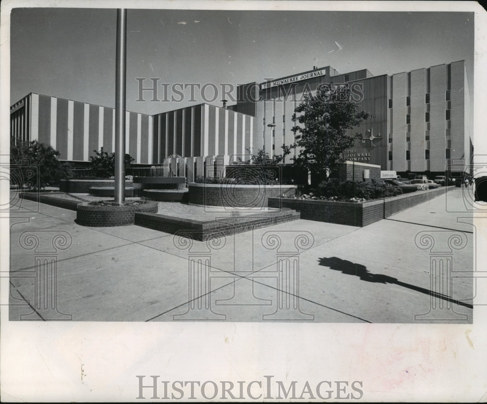 1969 Press Photo Journal Square, home of The Milwaukee Journal - mja91093-Historic Images