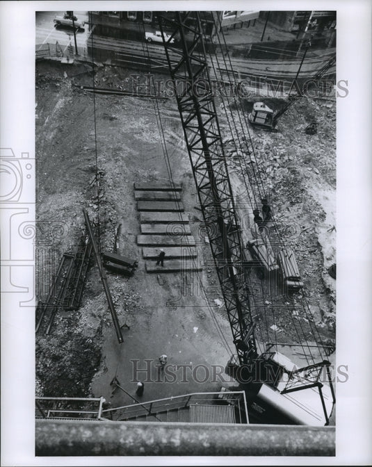 1960 construction on new addition of Milwaukee Journal building-Historic Images