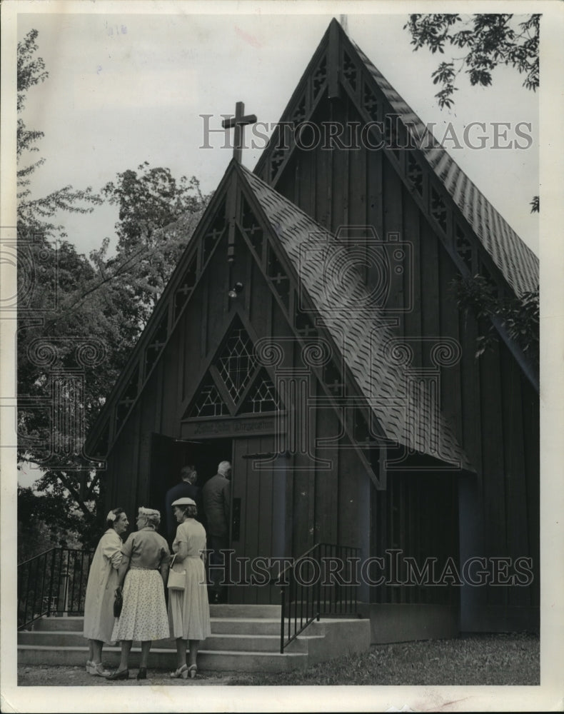 Press Photo New entrance for 108 year old St. Johns Chrysostom Episcopal Church - Historic Images