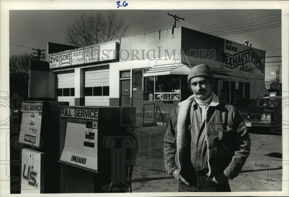 1990 Press Photo Zygmund Mendelson of Milwaukee - mja92300 - Historic Images