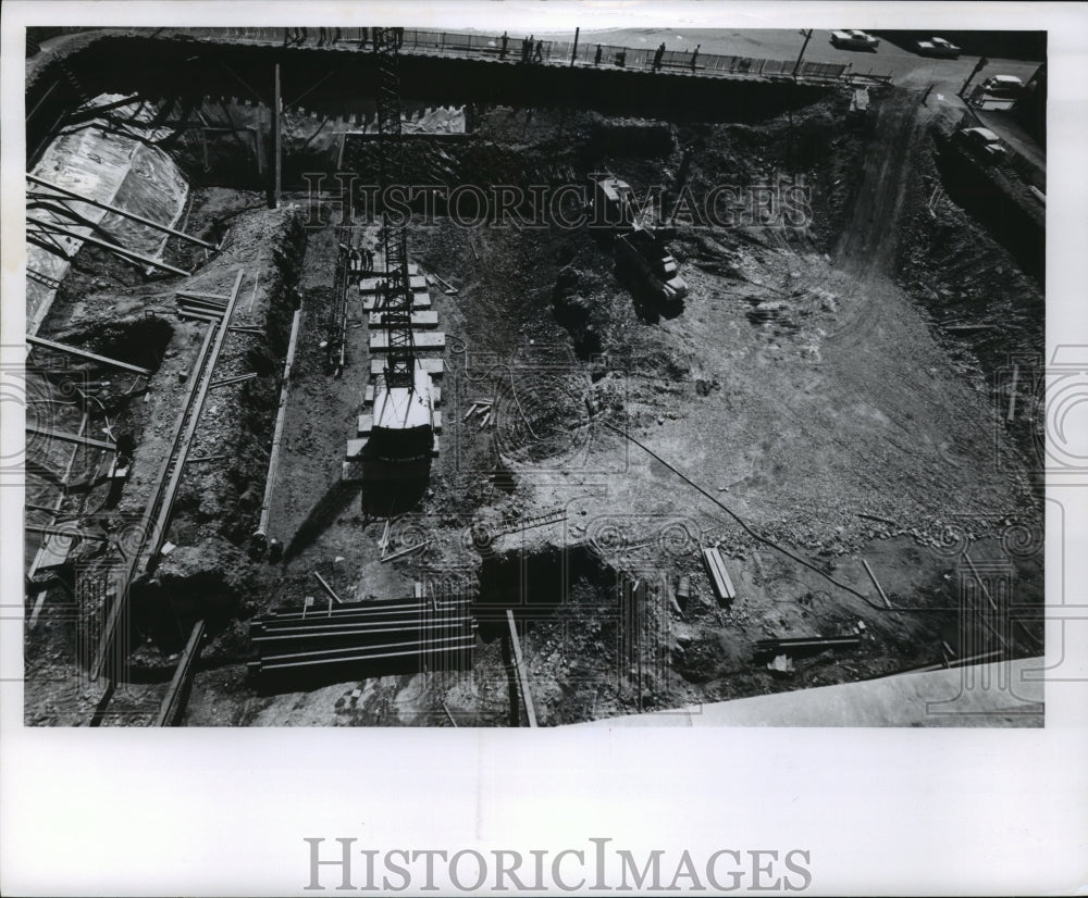 1960 Press Photo Milwaukee Journal Sentinel Building Construction with Excavator - Historic Images