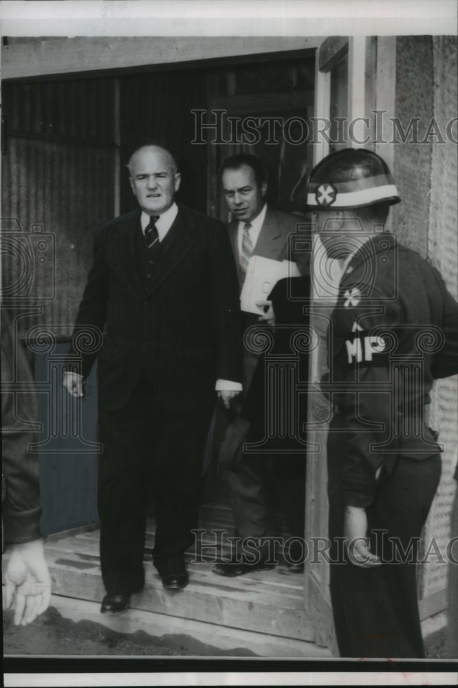 1953 Press Photo American Envoy Arthur Dean Storming Out of Korea Peace Meeting-Historic Images