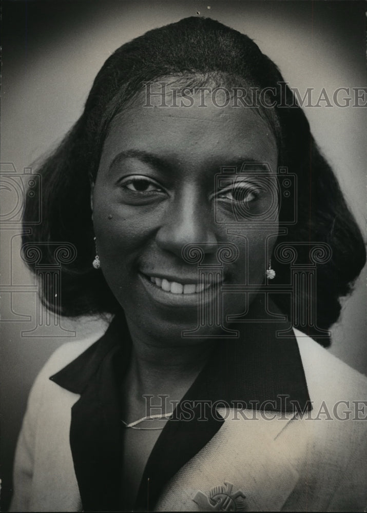1979 Press Photo Hazel Dubois, leads a seminar for minority women - mja92935-Historic Images