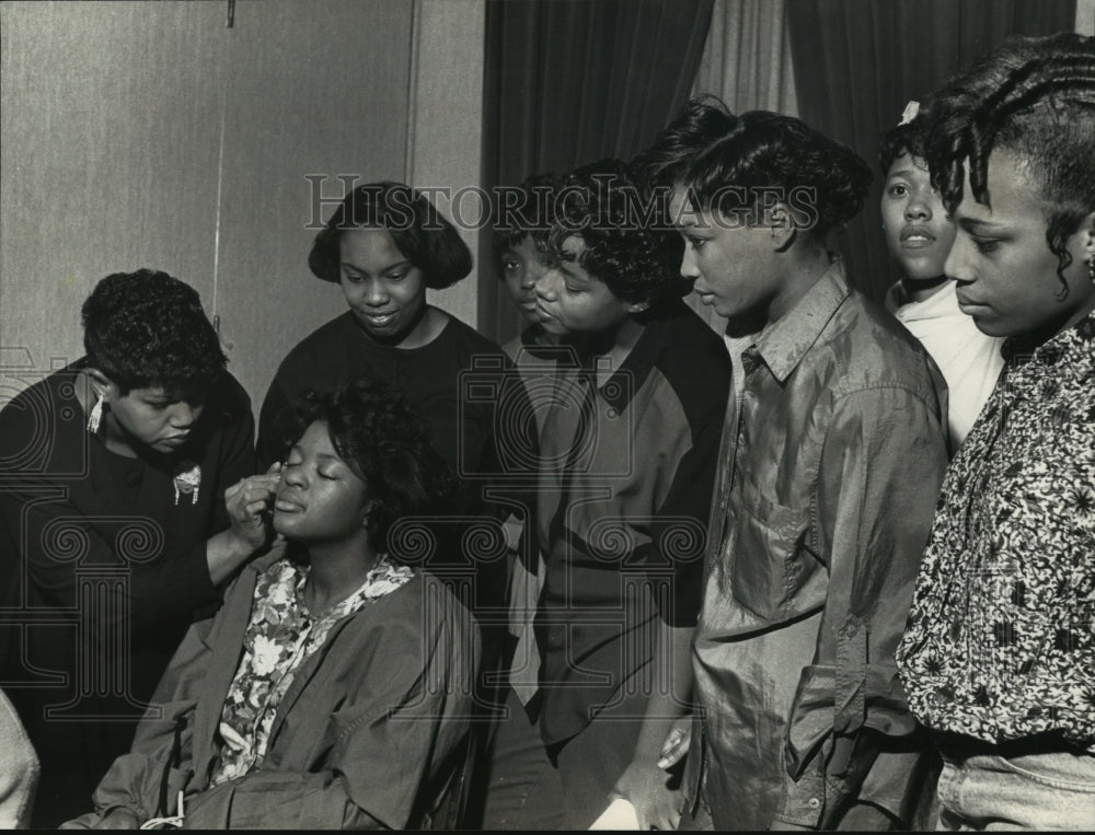 1991 Press Photo Alpha Kappa Alpha Sorority Debutantes - mja93911 - Historic Images